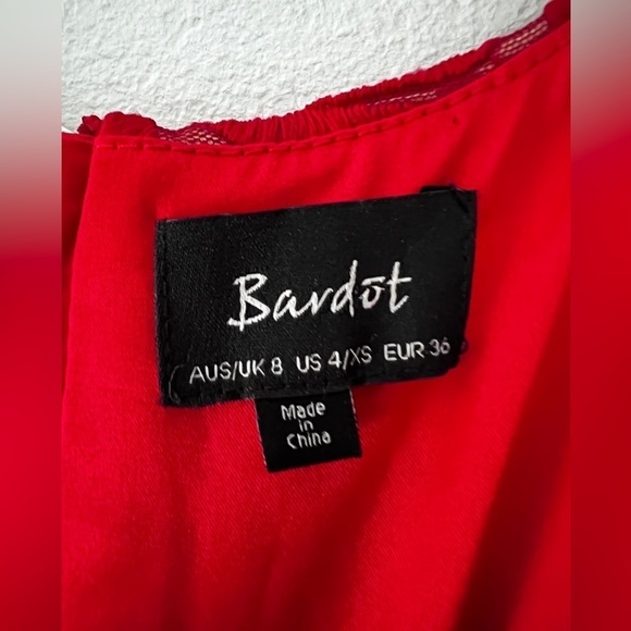 Bardot Red Lace Overlay Dress Size 4 - Picture 4 of 13